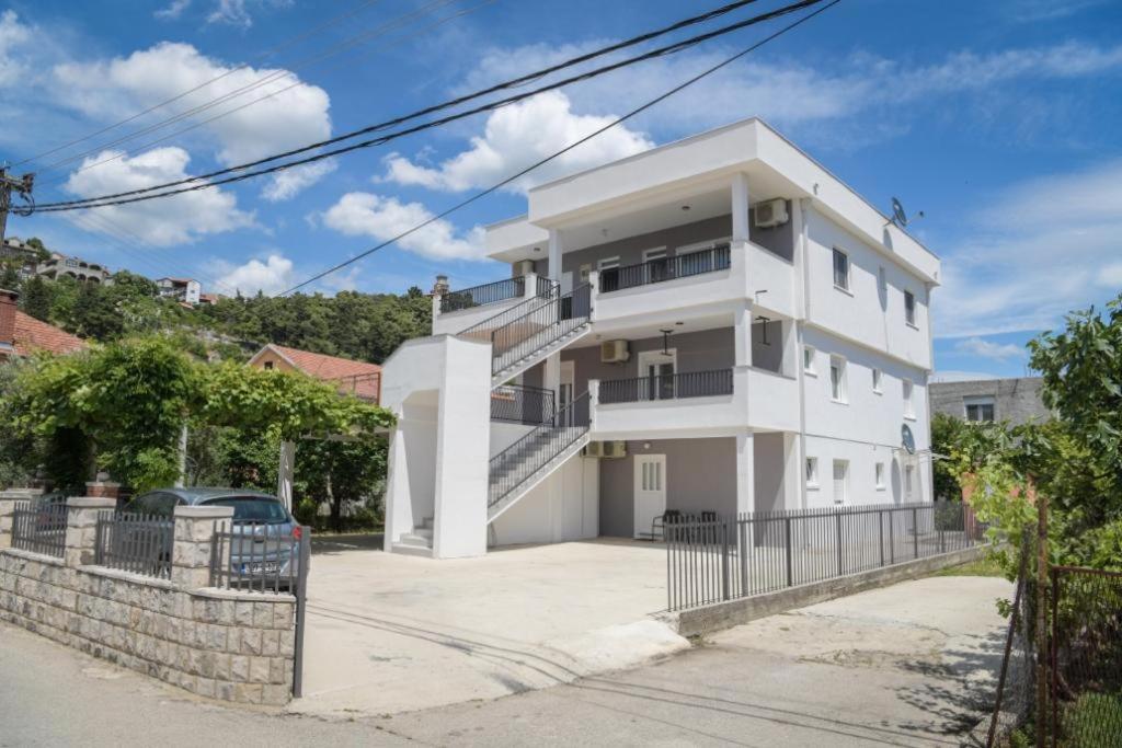 Apartments Tila Trebinje Kültér fotó